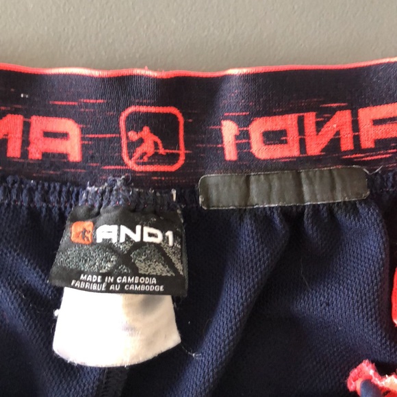 And1 shorts 2 pairs - Picture 3 of 3